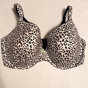 Victoria's Secret Body by Victoria Lined PC zebra Bra Padded 38DD crossposted